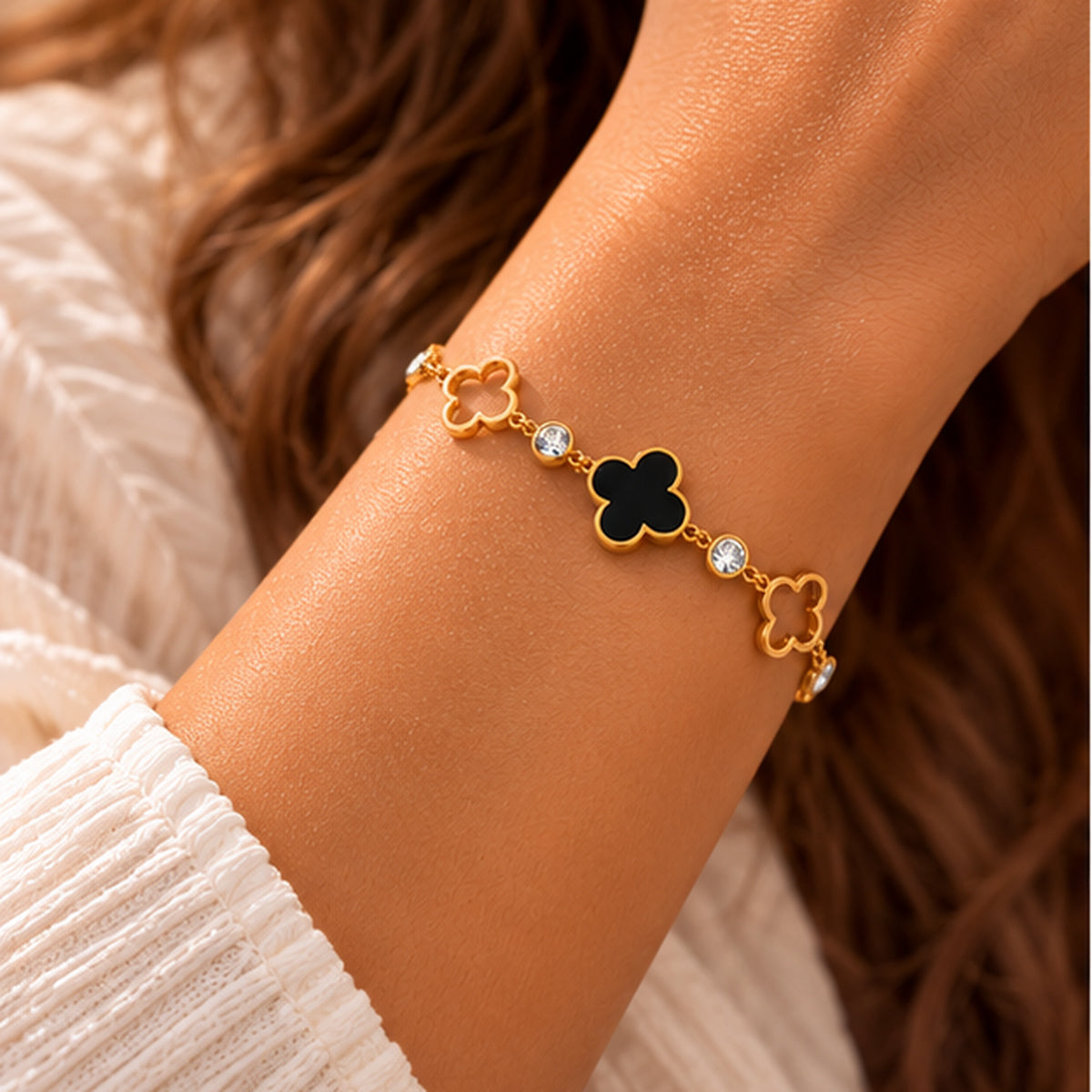 Bracelet Nélya – Trèfles Dorés