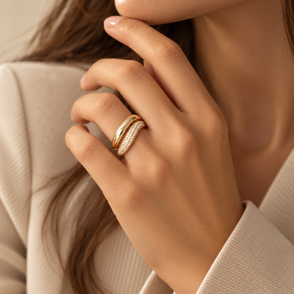 Bague Éline — Courbes Dorées Scintillantes